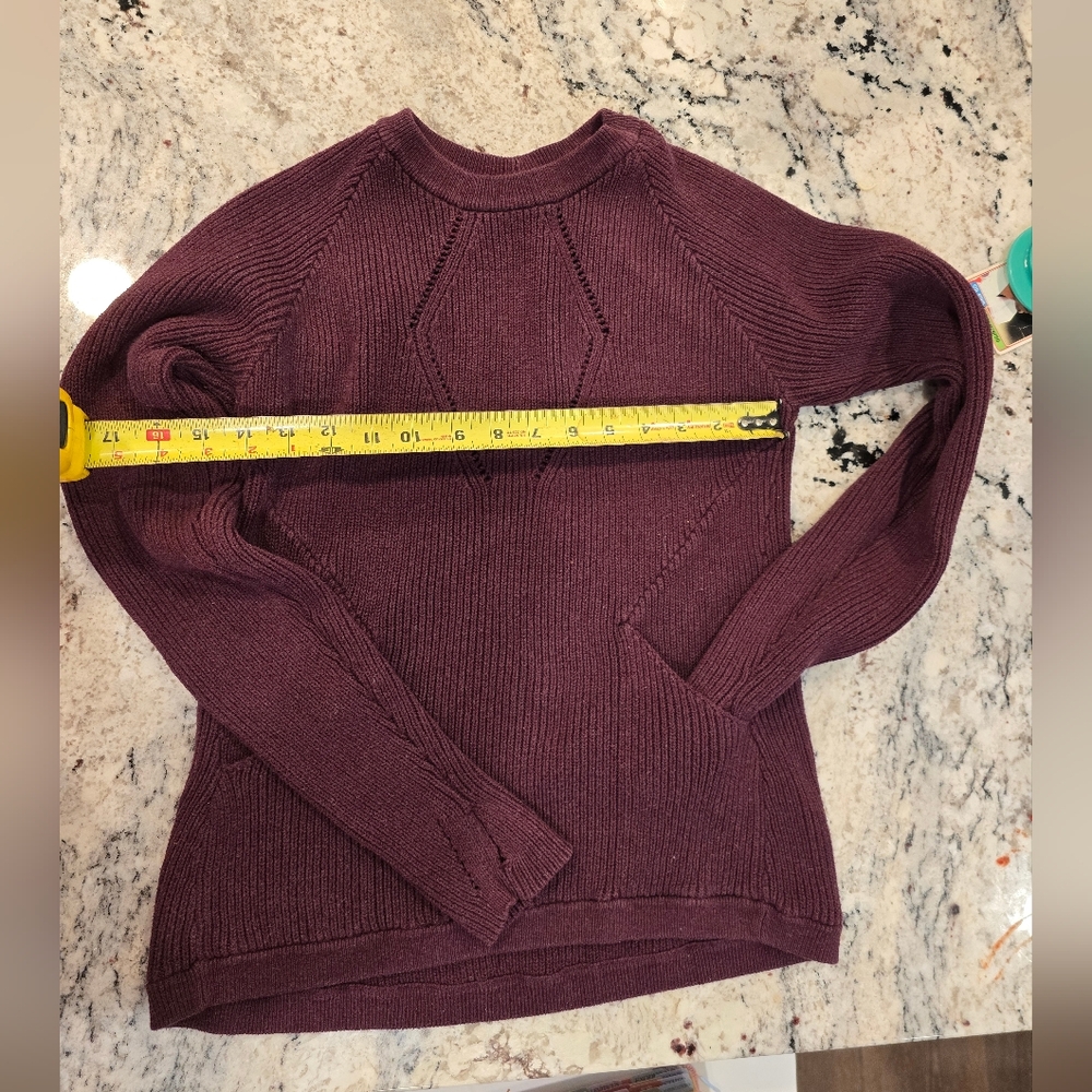 Lululemon  Sweater